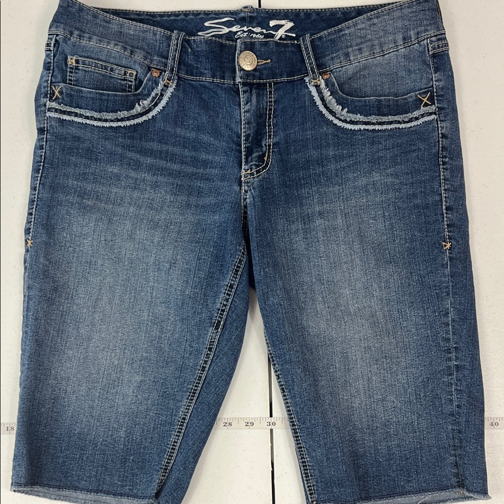 Seven7 Bermuda Embroidered Basic Blue‎ Denim Stretch Casual Shorts Size 14